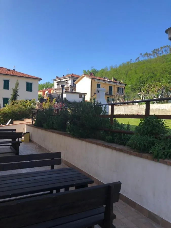 La Corte Di Valemi Riccò del Golfo di Spezia 0*,